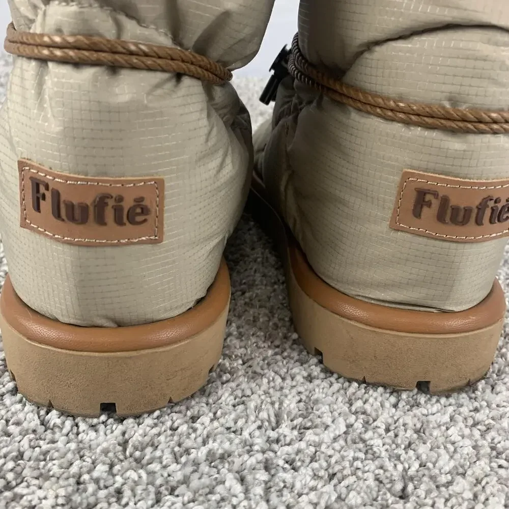 Flufié Boots Womens Size 11 Beige Quilted Nylon Ankle Snow Winter Insulated